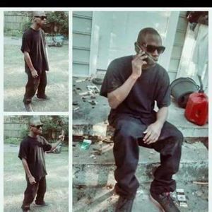 Meet your Posher, Tavone